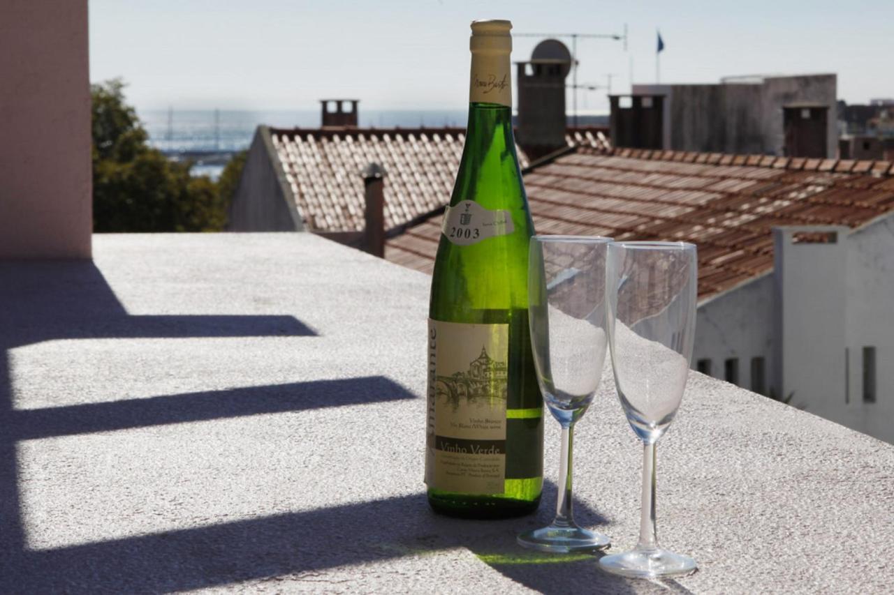 Wondrous Terrace Apartment In Cascais Center Eksteriør billede